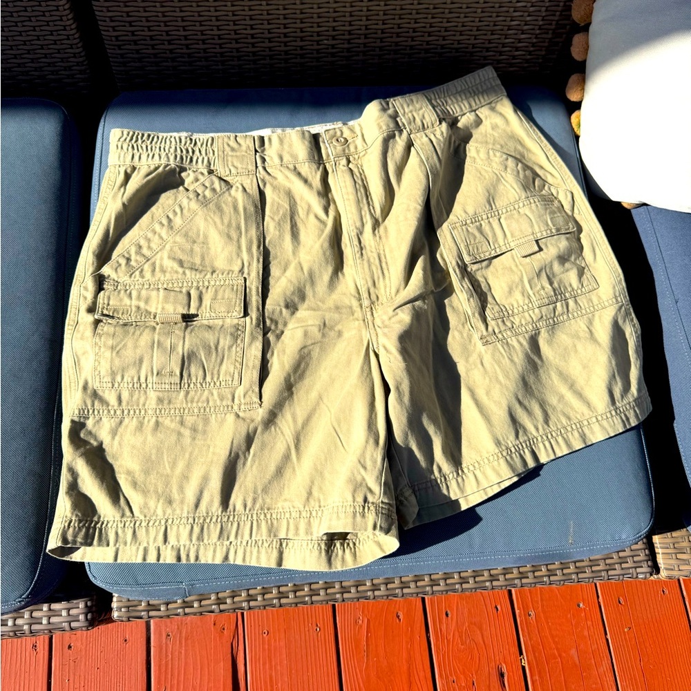 Mens Short Khaki
